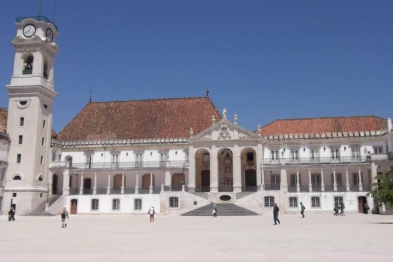 T1 Amplo E Repleto De Luz Junto A Pc Do Comercio - Self Check In Coimbra Ngoại thất bức ảnh